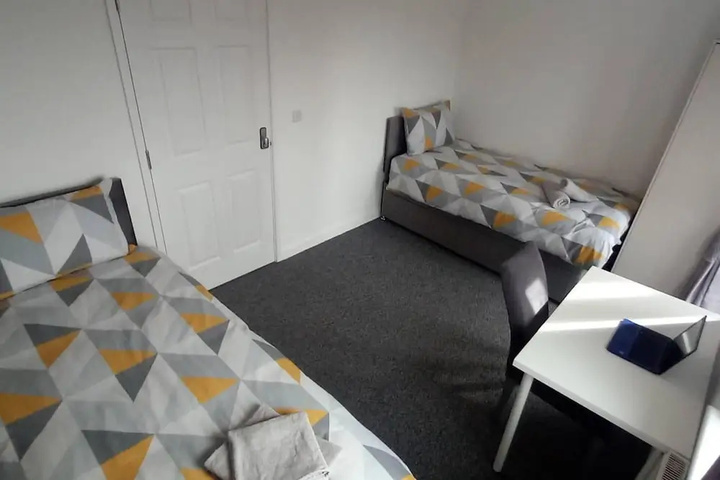 Room 3 of 14