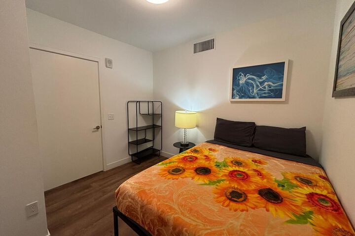 Room 37 of 130