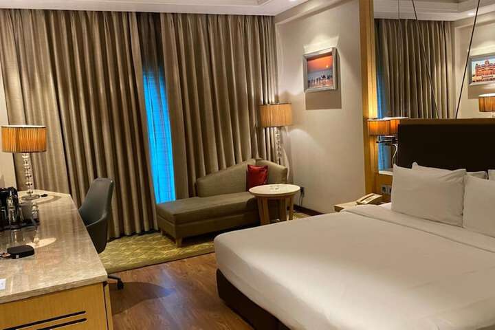 Room 49 of 160