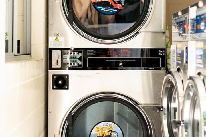 Laundry 29 of 52