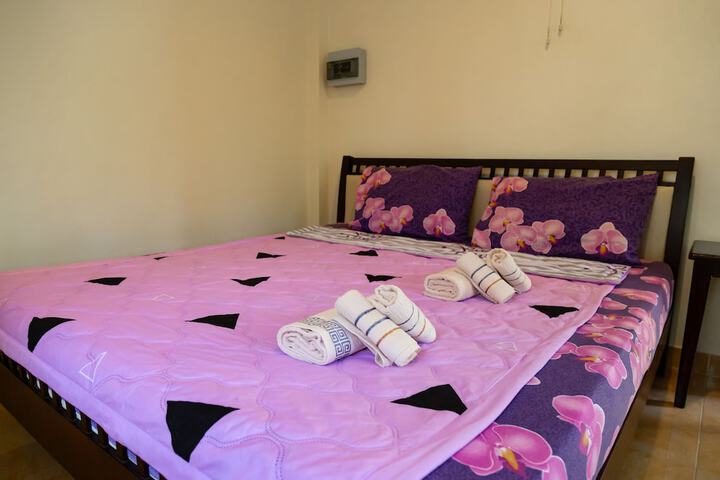 Room 14 of 44