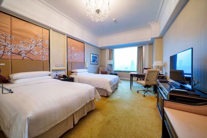 Room 34 of 229