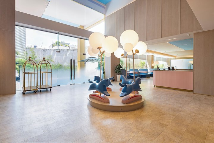 Hotel Lobby