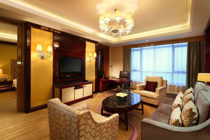 Room 20 of 49