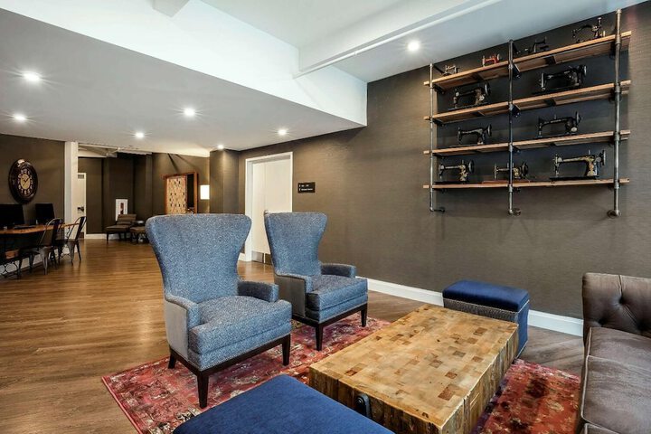 Hotel Interior 7 of 36