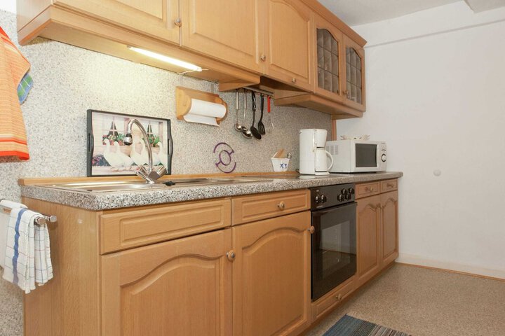 Room 2 of 38