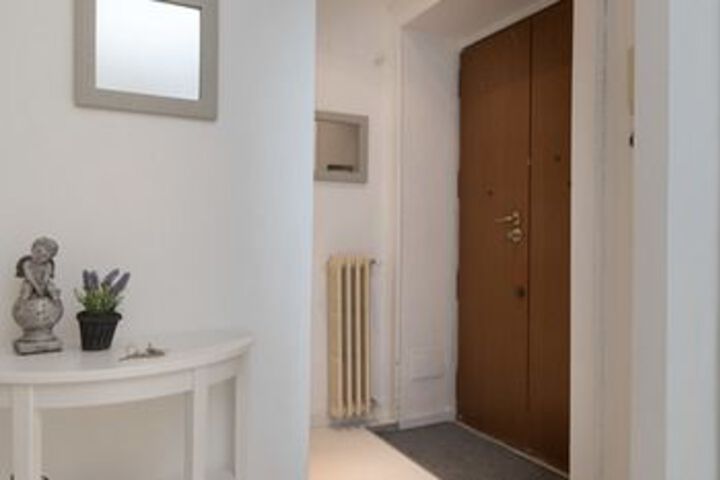 Room 43 of 153