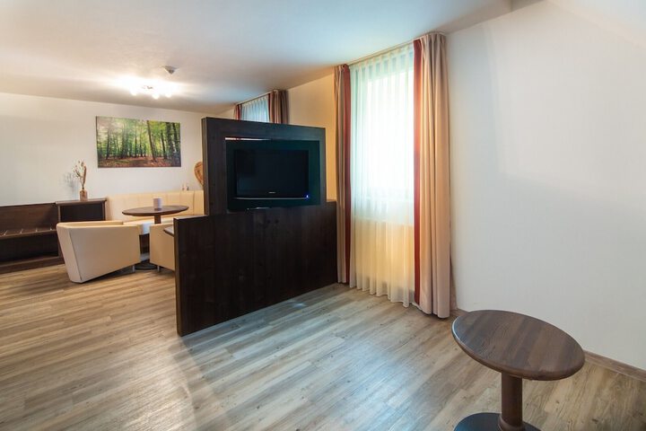 Room 30 of 55