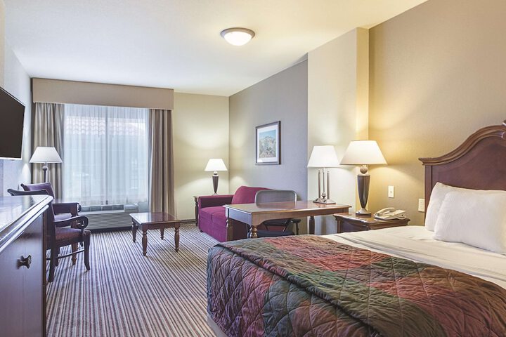 Room 14 of 62
