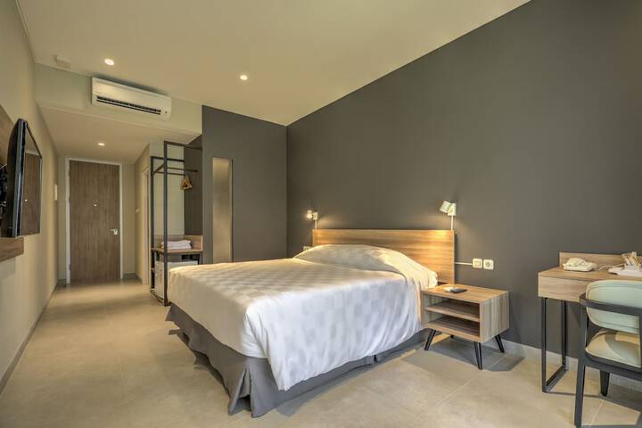 Room 10 of 71