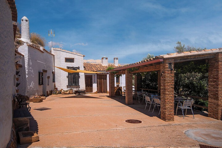 Terrace/Patio 36 of 82