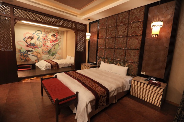 Room 56 of 67