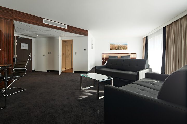 Room 26 of 114