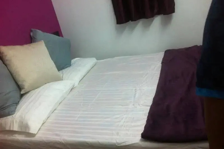 Room 3 of 4