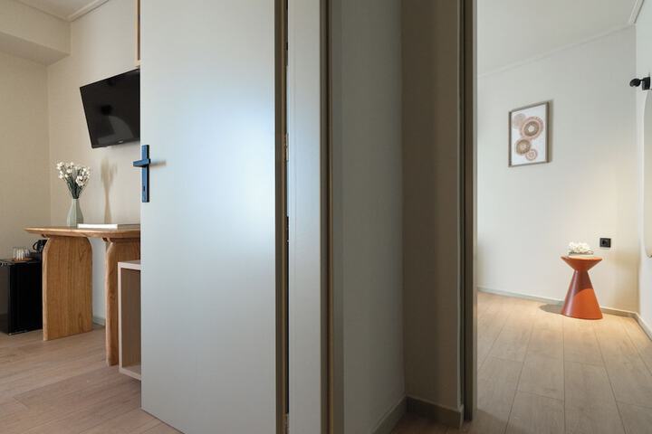Room 17 of 63