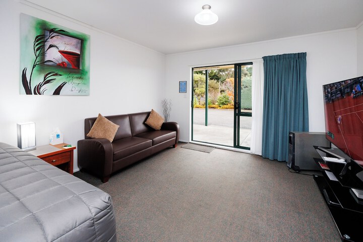 Room 44 of 63