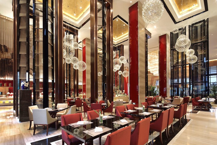 Dining Photos