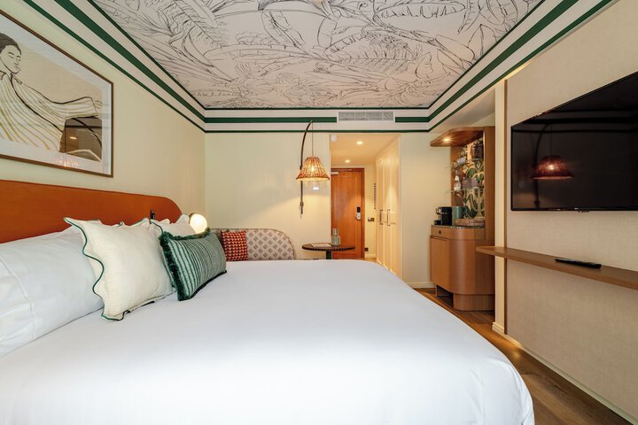 Room 19 of 57