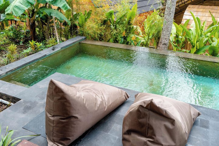 Pool 63 of 124