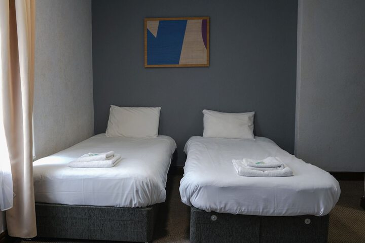 Room 35 of 61