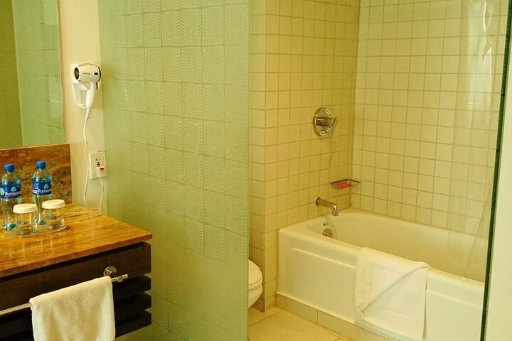 Room 54 of 111