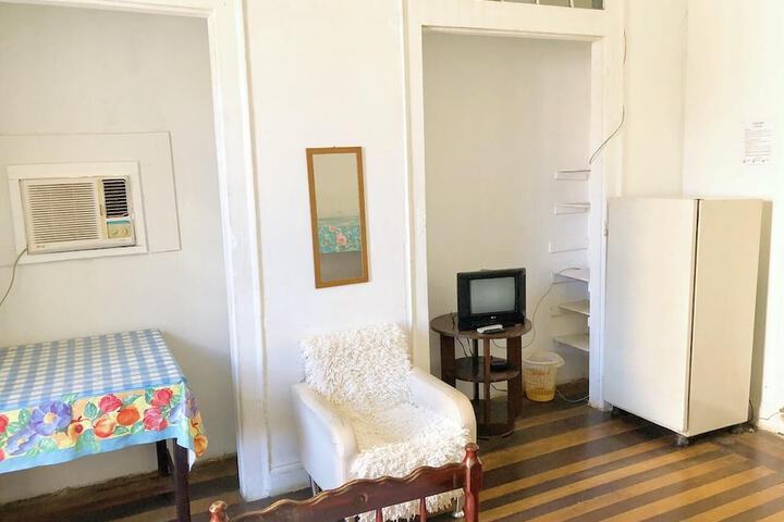 Room 16 of 19