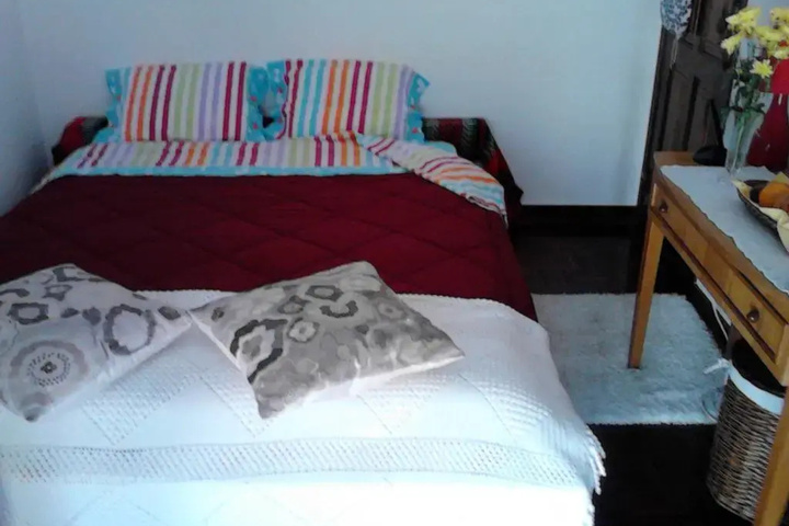 Room 3 of 16