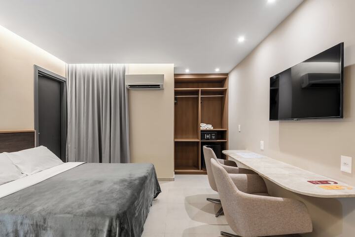 Room 20 of 42