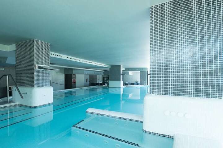 Pool 95 of 174