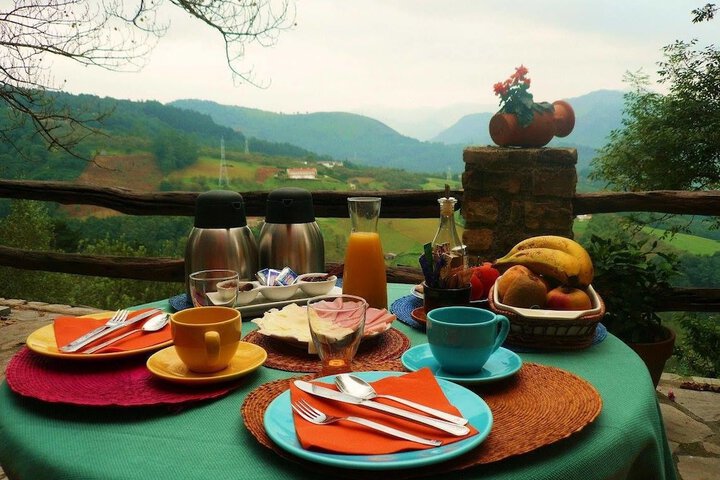 Breakfast/Coffee Service 15 of 27