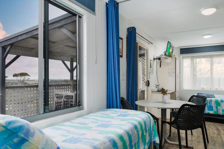 Room 55 of 166