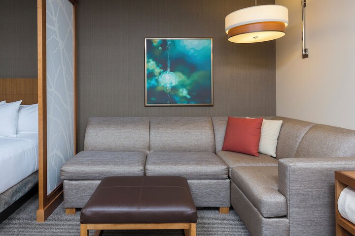 Room 6 of 21