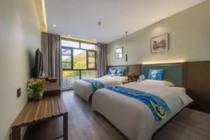 Room 21 of 23