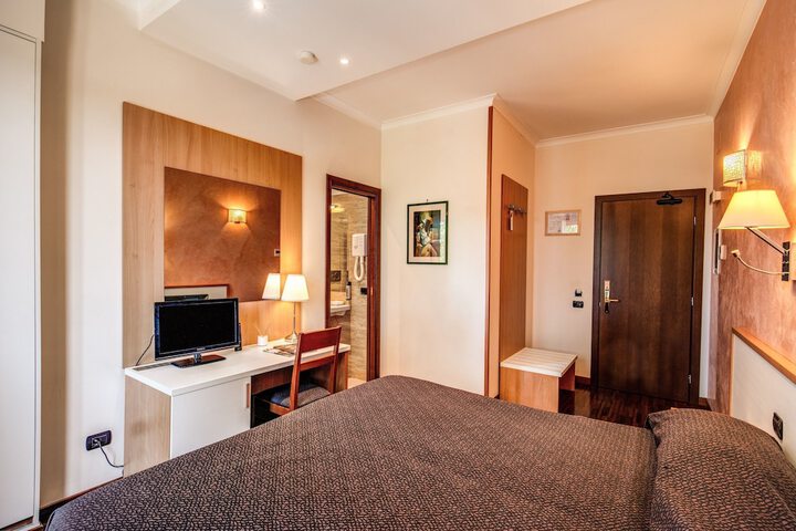 Hotel Interior 102 of 119