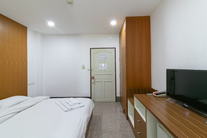 Room 17 of 56