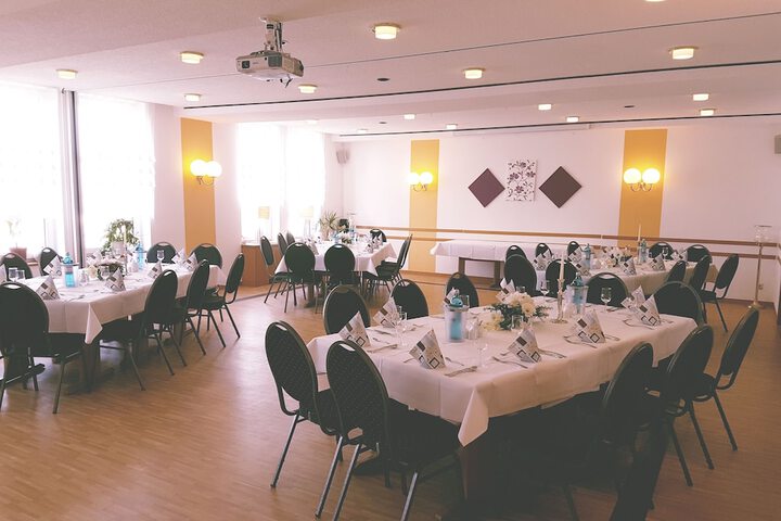 Dining Photos