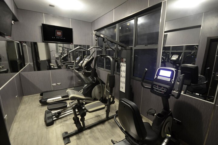 Health and Fitness 24 of 32
