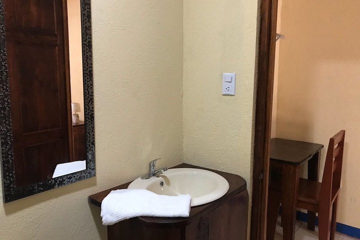 Room 7 of 20