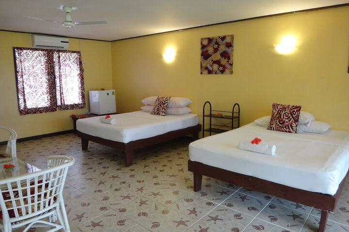 Room 34 of 112