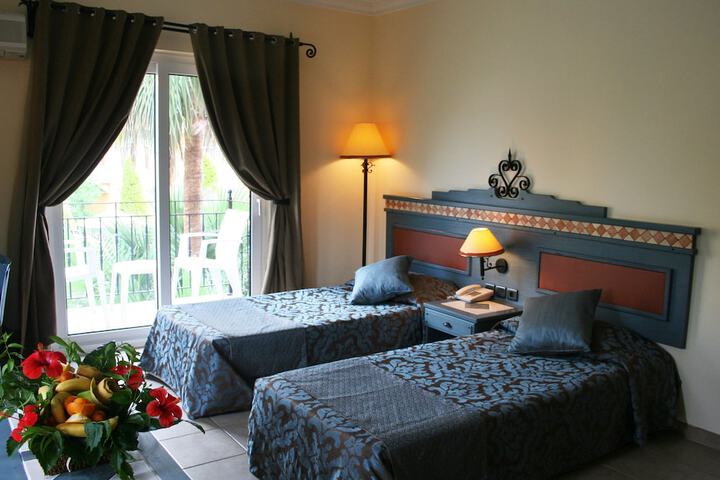 Room 11 of 63