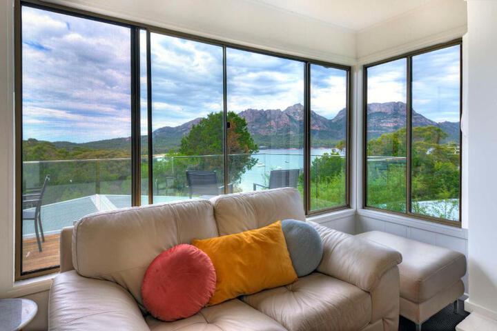 General 3 of 19