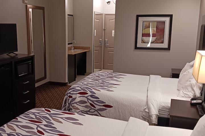 ADA Accessible Superior 2 Queen Beds (2 of 6)
