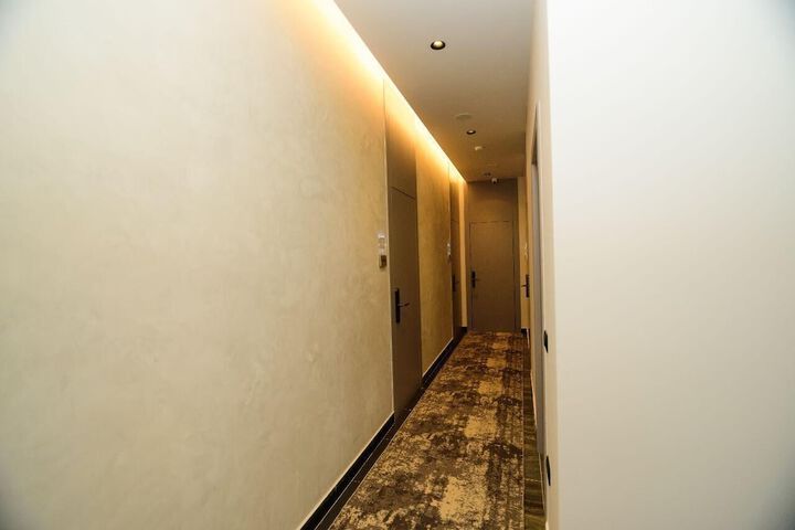 Room 11 of 88
