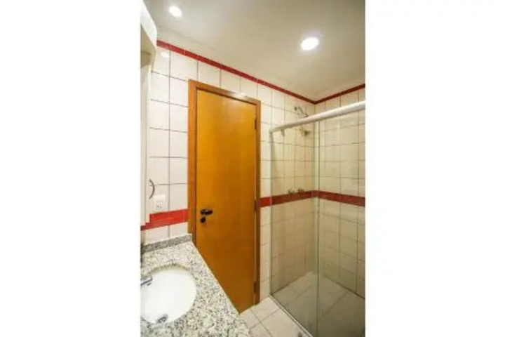 Room 8 of 29