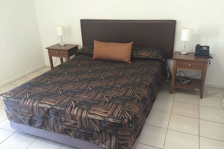 Room 2 of 21
