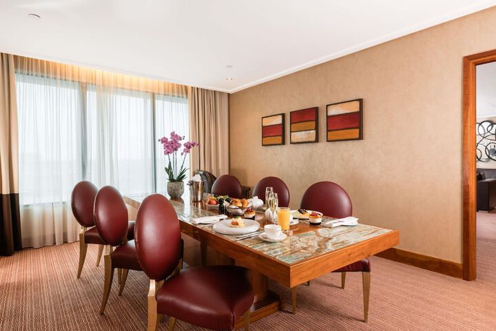Room 55 of 126