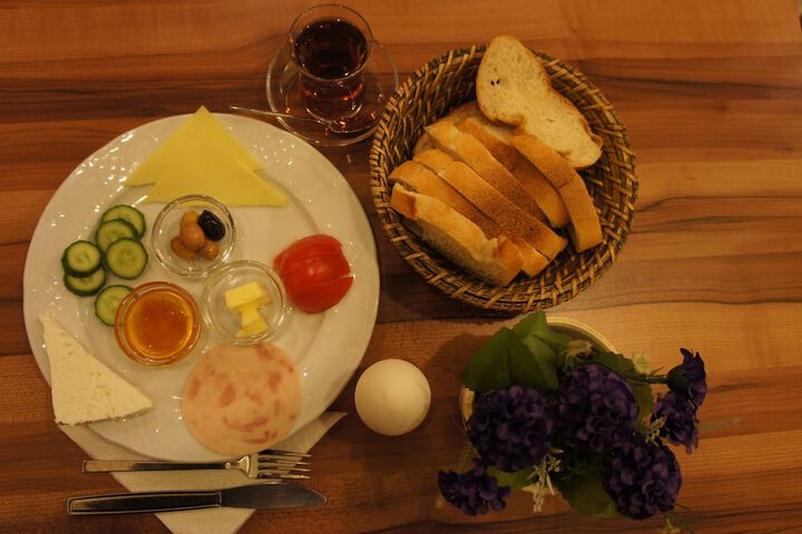 Breakfast/Coffee Service 13 of 15