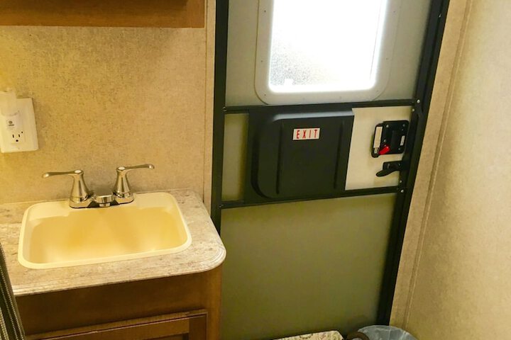 Room 90 of 115