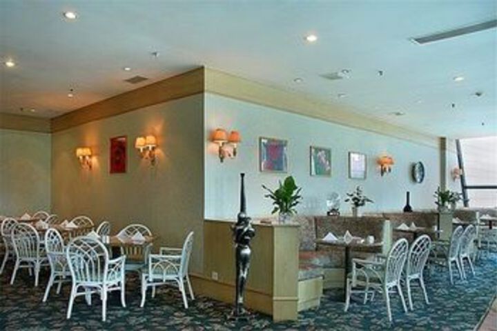 Hotel Interior 82 of 115