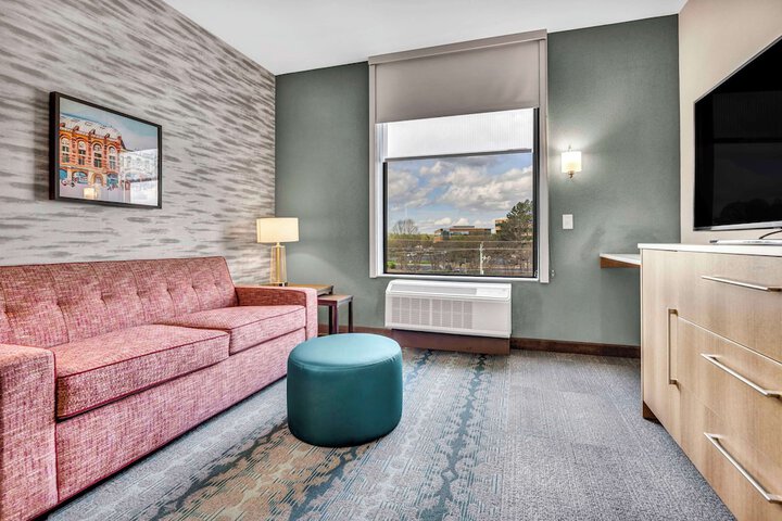 Room 35 of 86